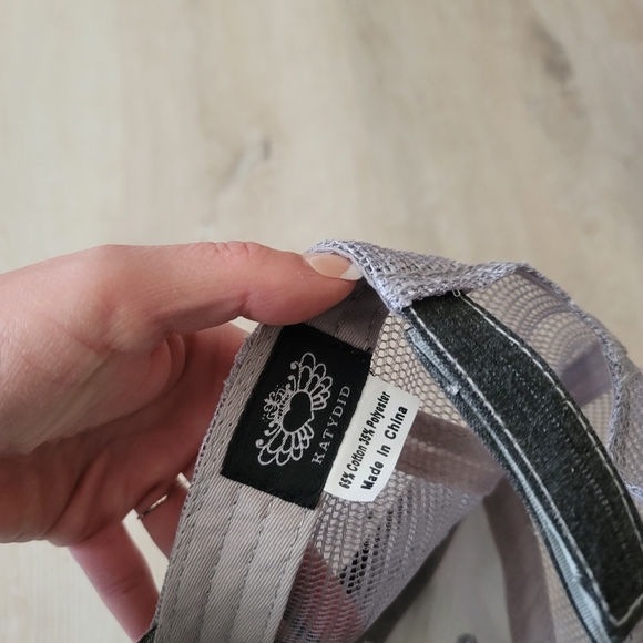 Barn Hair Don't Care Hat - Picture 4 of 5